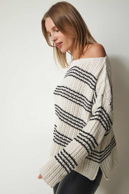 Happiness İstanbul Women's Cream Boat Neck Striped Knitwear Sweater Women