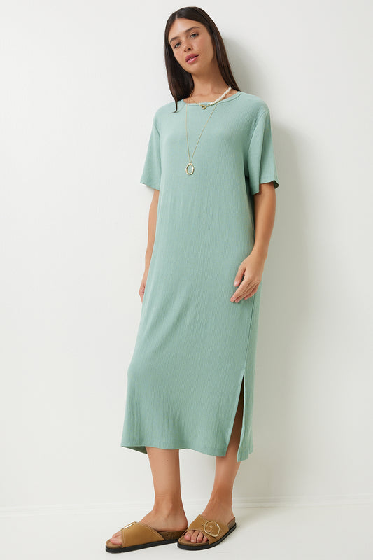 Happiness İstanbul Green Women's Knitted Dress - Loose Fit, Casual, Long Light Green Women