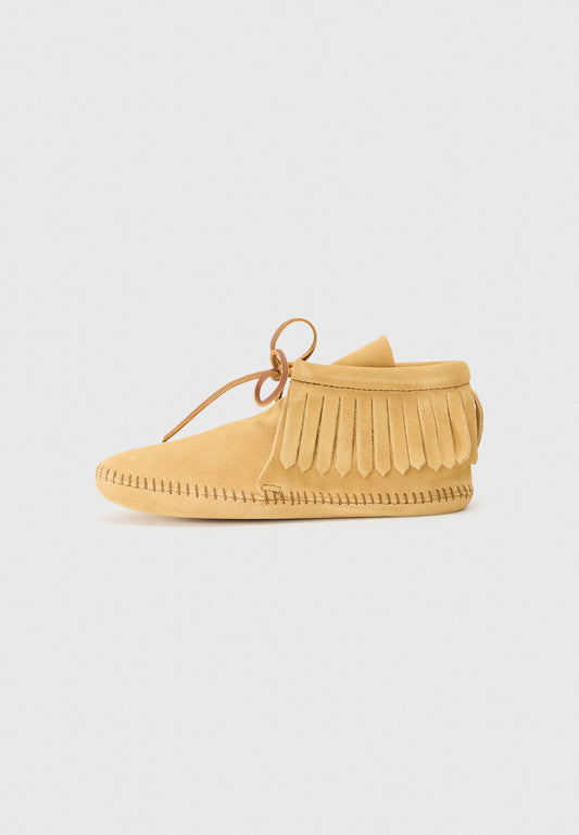 Minnetonka CLASSICFRINGEBOOT TAN Light Brown (ZZO1KFFAF-O00) Women