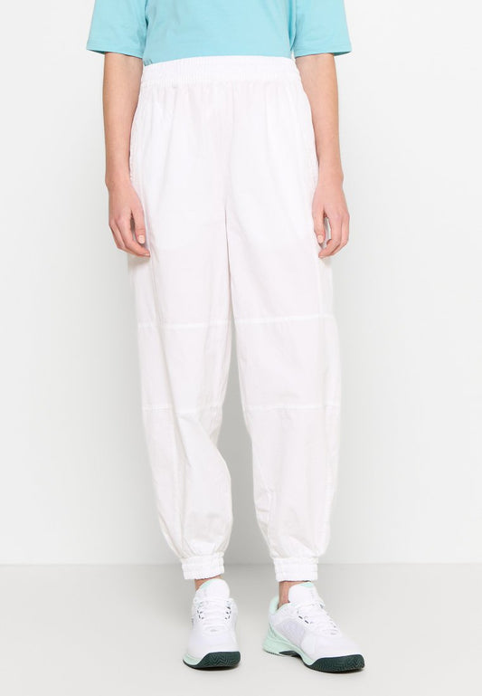 Lacoste n/a White (ZZO2LVZ05-A00) Women