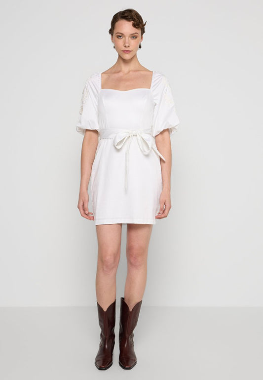 KNEE-LENGHT DRESS, FOR WOMEN, BOAT NECK, SHORT SLEEVES, SO Women