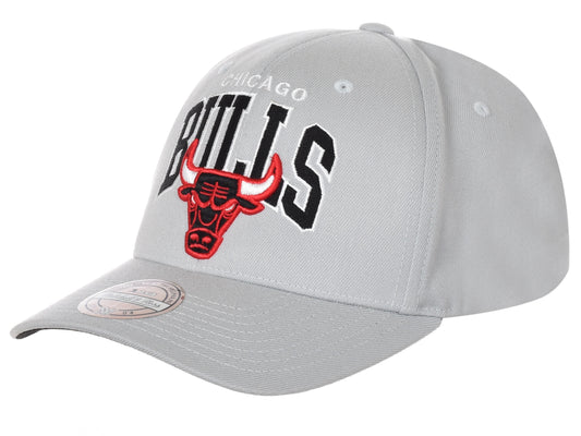 Mitchell & Ness Cap Z Peaked CHICAGO BULLS (6865) Men