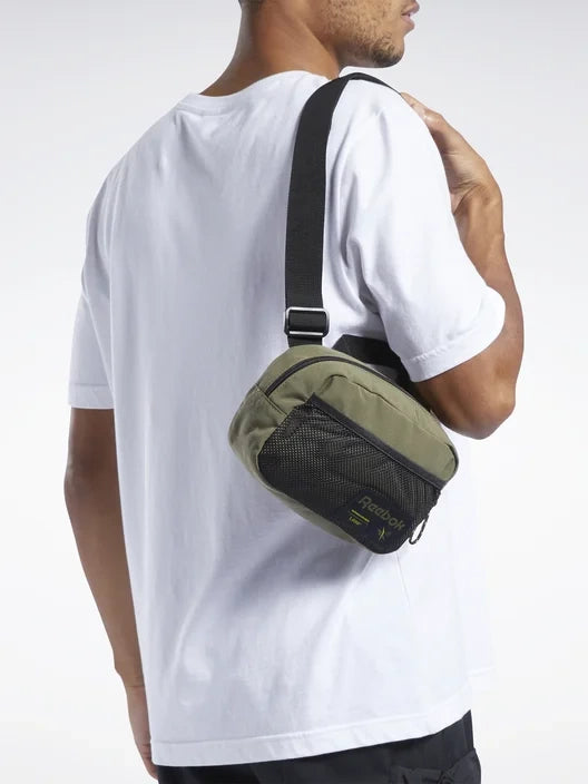 Reebok CL OUTDOOR S SHOULDER BAG HD9947 (6920) Men